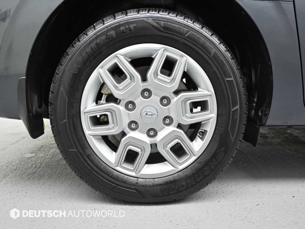 HYUNDAI Staria - Vista 5