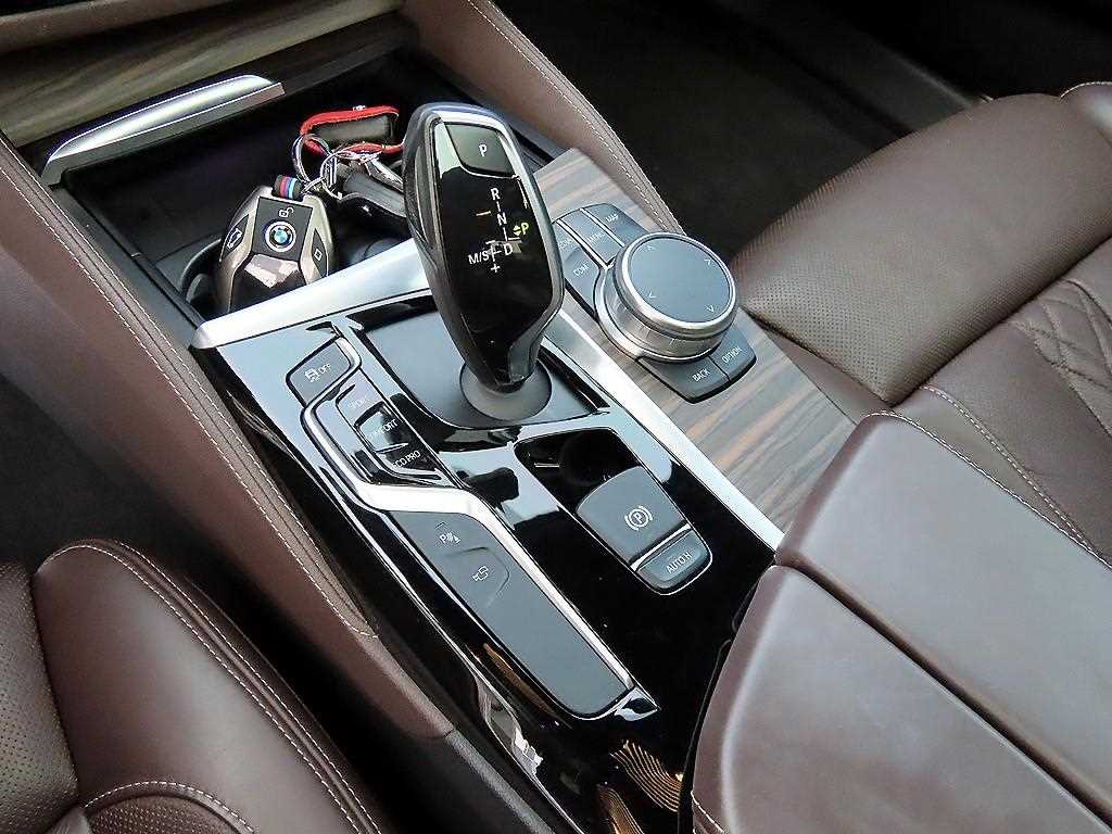 BMW 5 Series - Vista 11