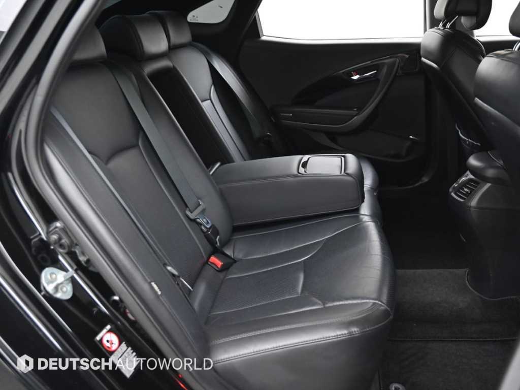 HYUNDAI Grandeur - Vista 12