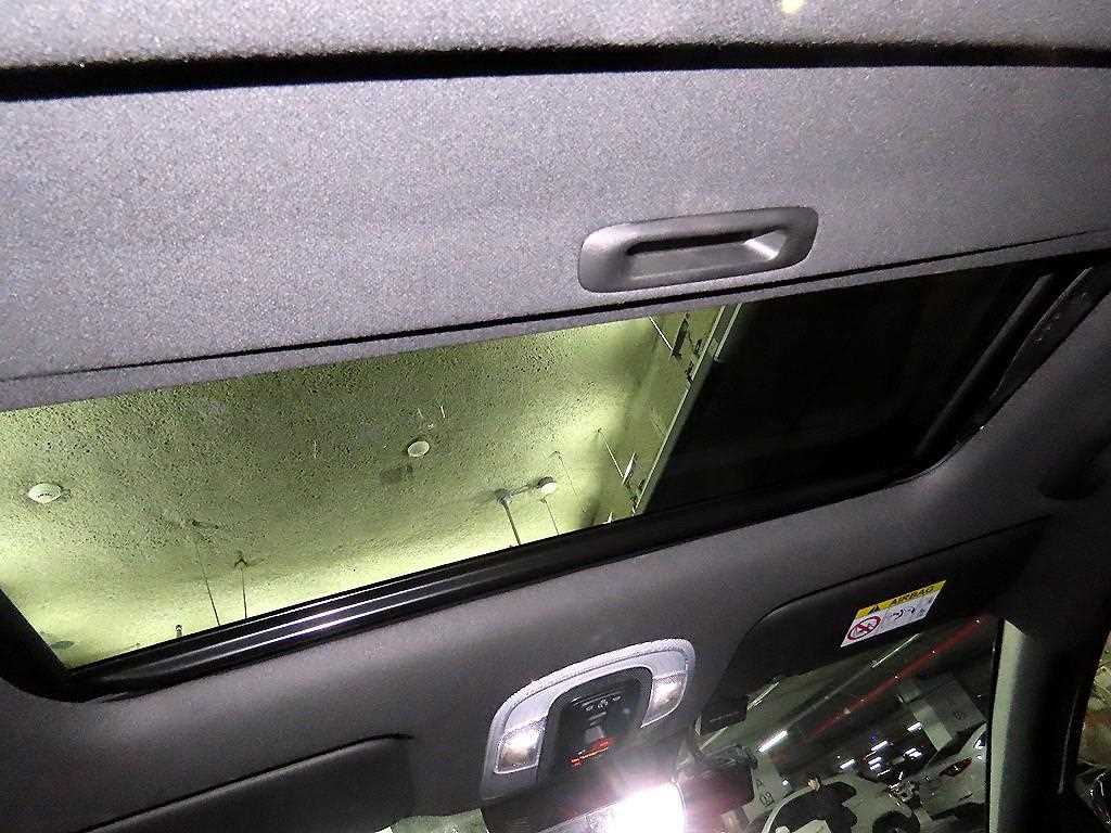 HYUNDAI Avante 2025 skyblue - Importación desde Corea - HF Imports Iquique - Foto 17