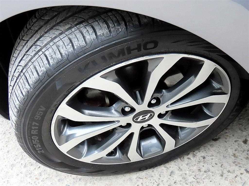 HYUNDAI Avante 2013 Gris - Importación desde Corea - HF Imports Iquique - Foto 20