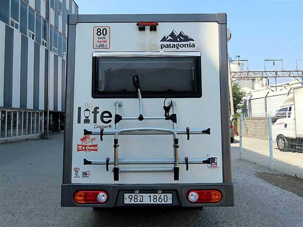 Small Truck (Wan)Camping car - Vista 5