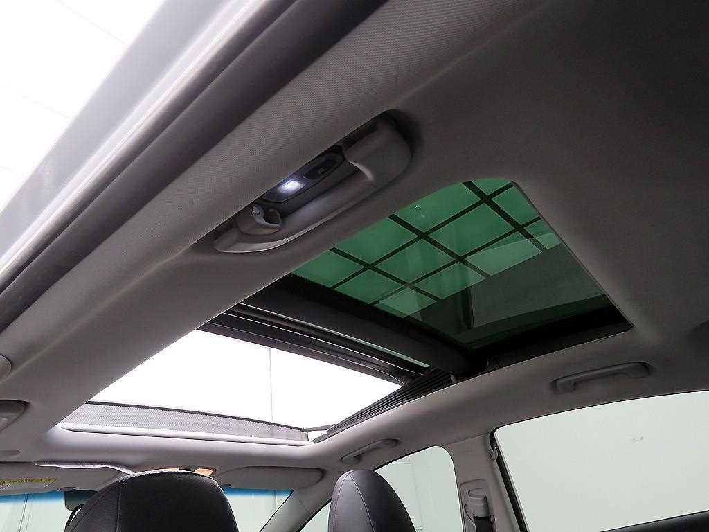 HYUNDAI i40 - Vista 8