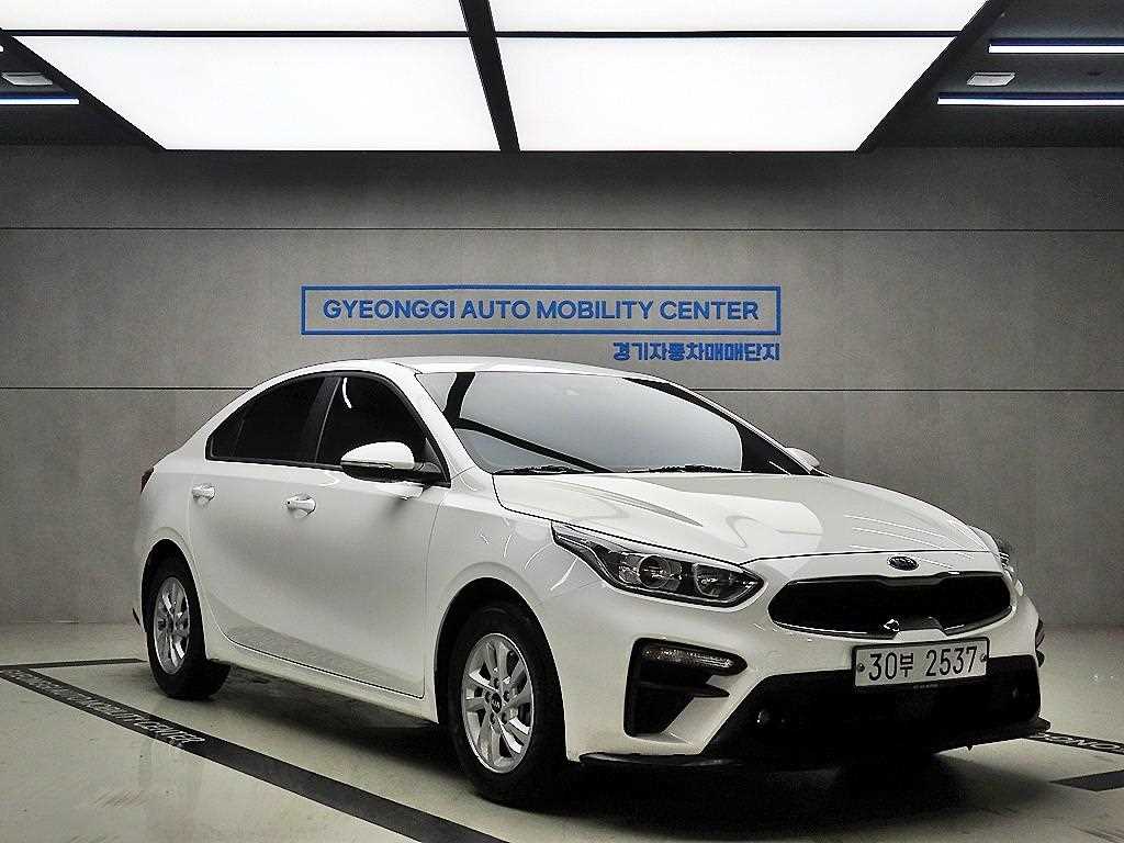 KIA K3 2019 Blanco - Importación desde Corea - HF Imports Iquique - Foto 1