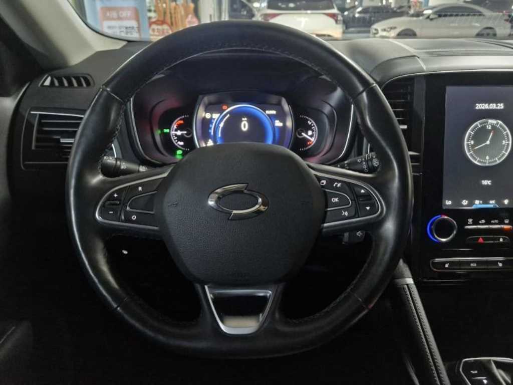 SAMSUNG QM6 - Vista 8