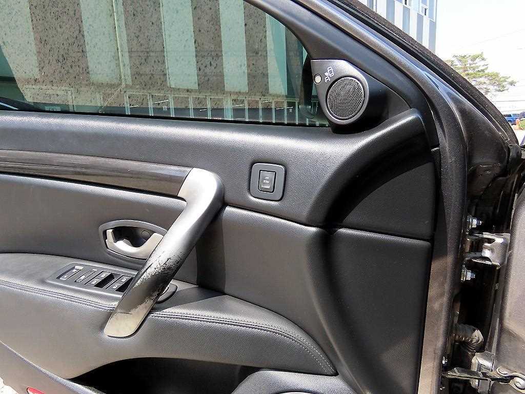 SAMSUNG SM7 - Vista 11