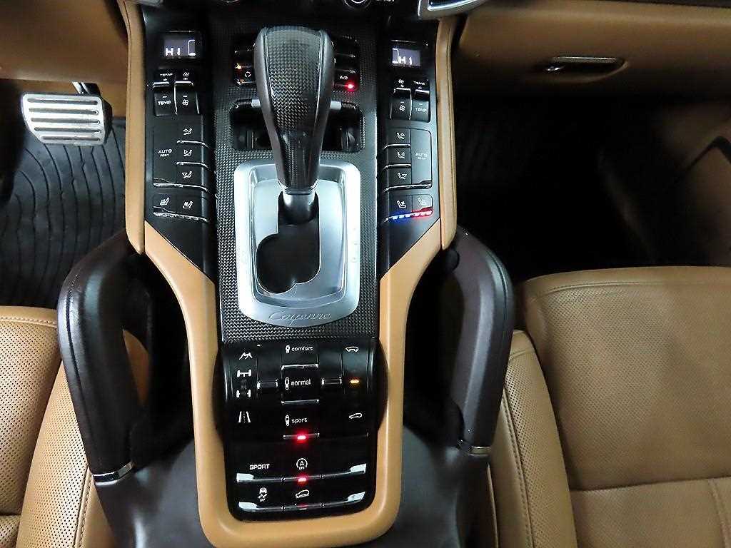 Porsche Cayenne - Vista 10