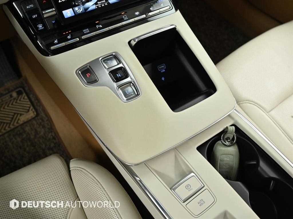 HYUNDAI Grandeur - Vista 9