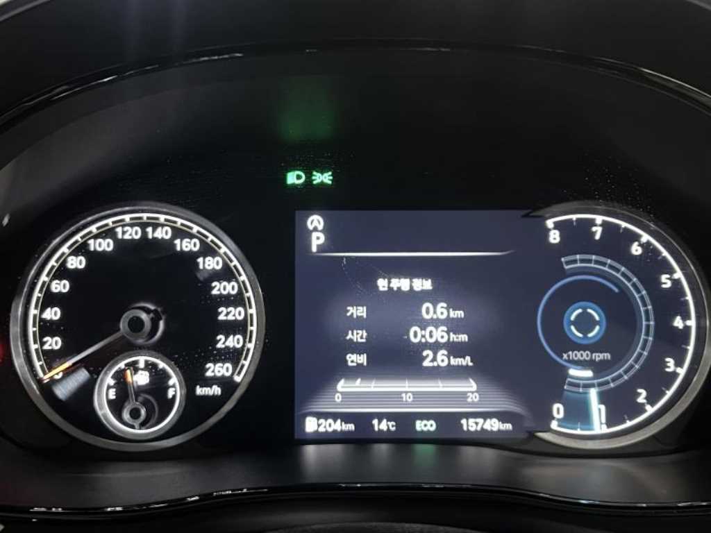 Genesis GV70 2022 Blanco - Importación desde Corea - HF Imports Iquique - Foto 19