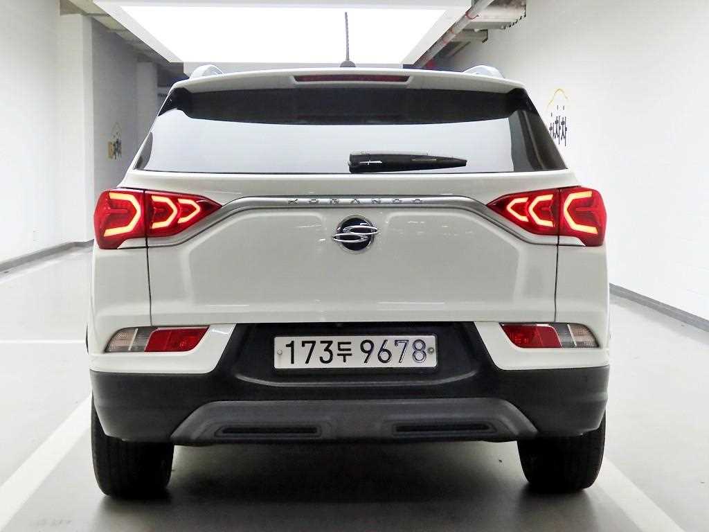 Ssangyong Korando - Vista 3