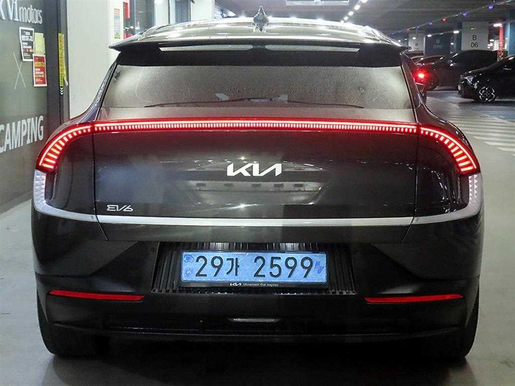 KIA EV6 - Vista 5