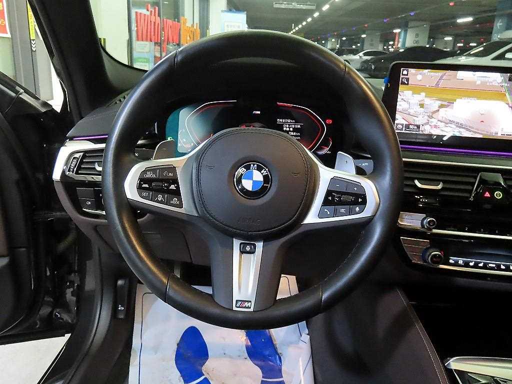 BMW 5 Series - Vista 8