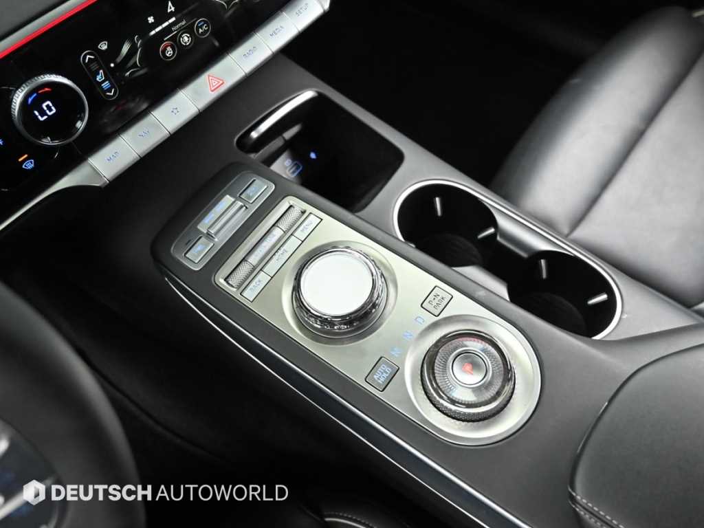 Genesis GV70 - Vista 9