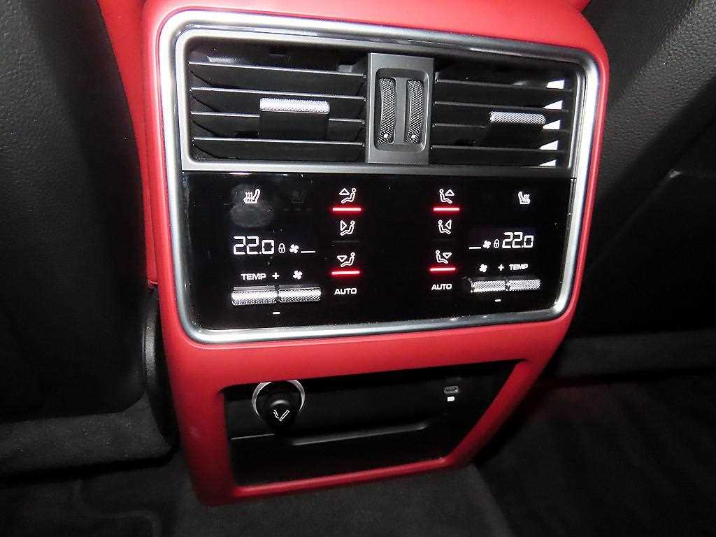 Porsche Cayenne 2020 Negro - Importación desde Corea - HF Imports Iquique - Foto 13