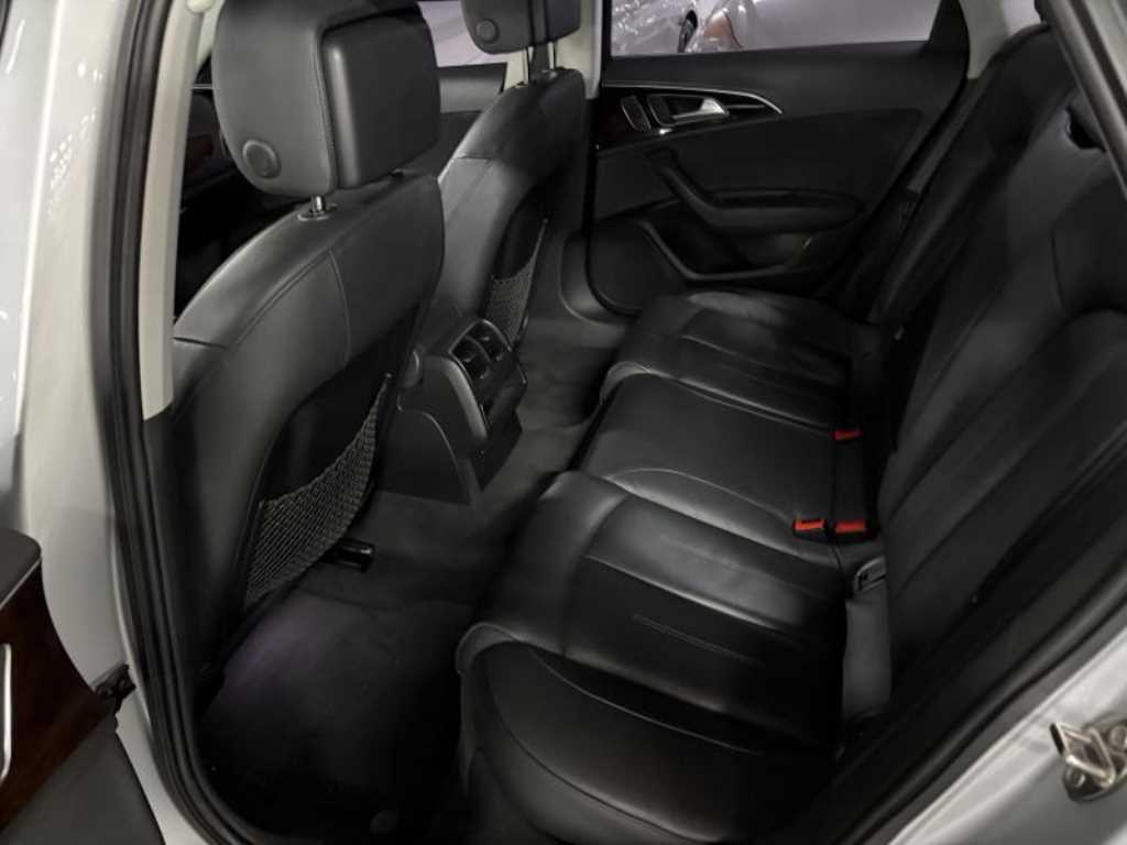 Audi A6 - Vista 5