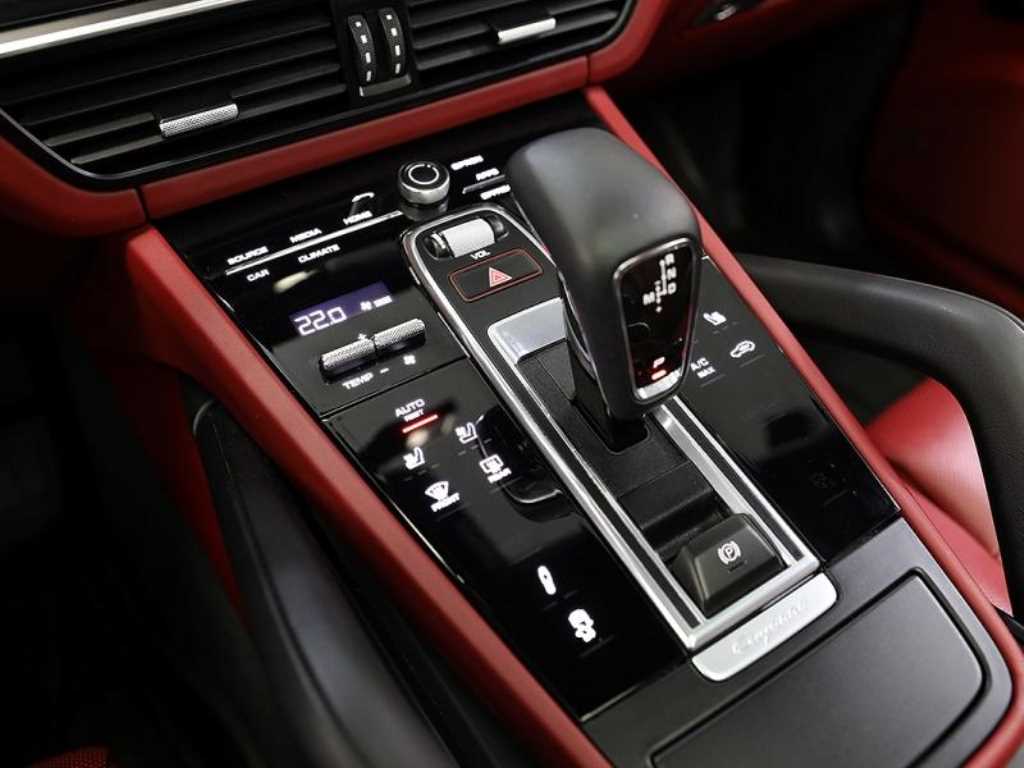 Porsche Cayenne - Vista 10