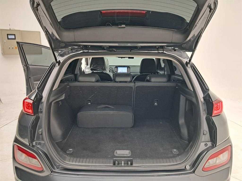 HYUNDAI Kona 2019 Gris - Importación desde Corea - HF Imports Iquique - Foto 18