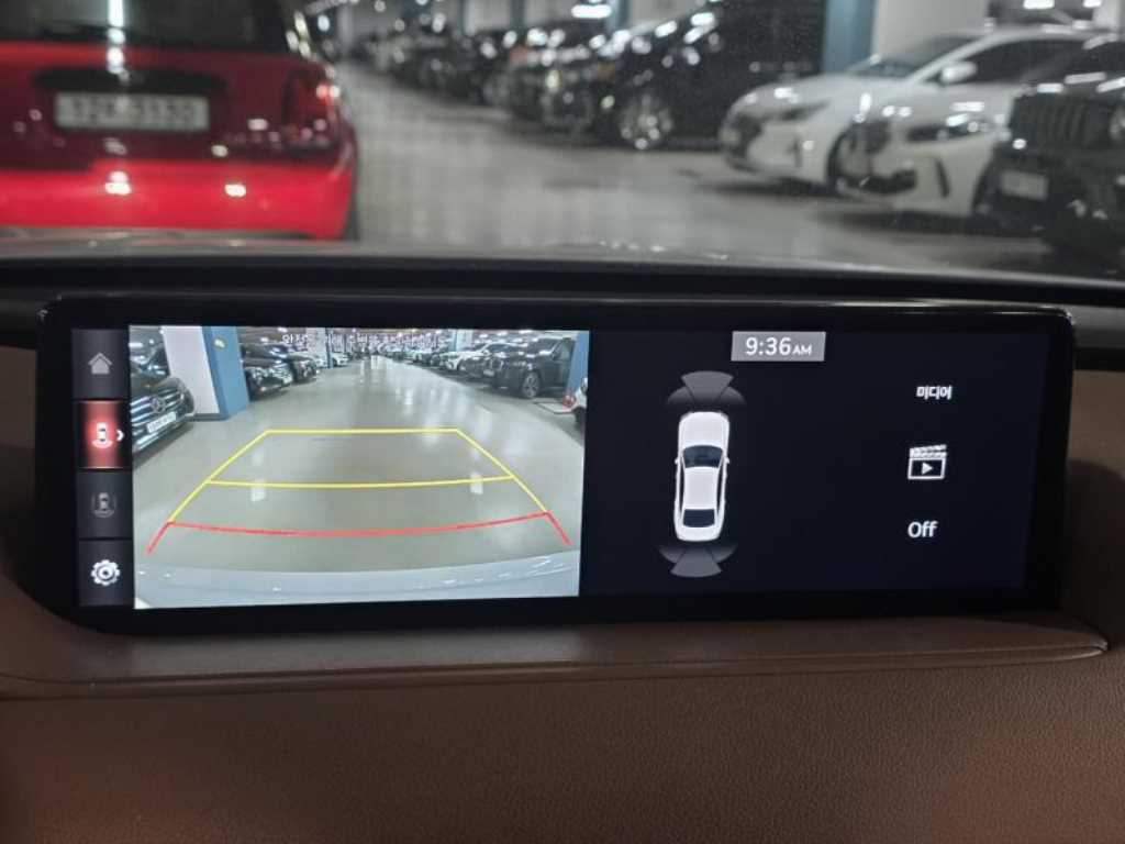 Genesis G80 - Vista 12