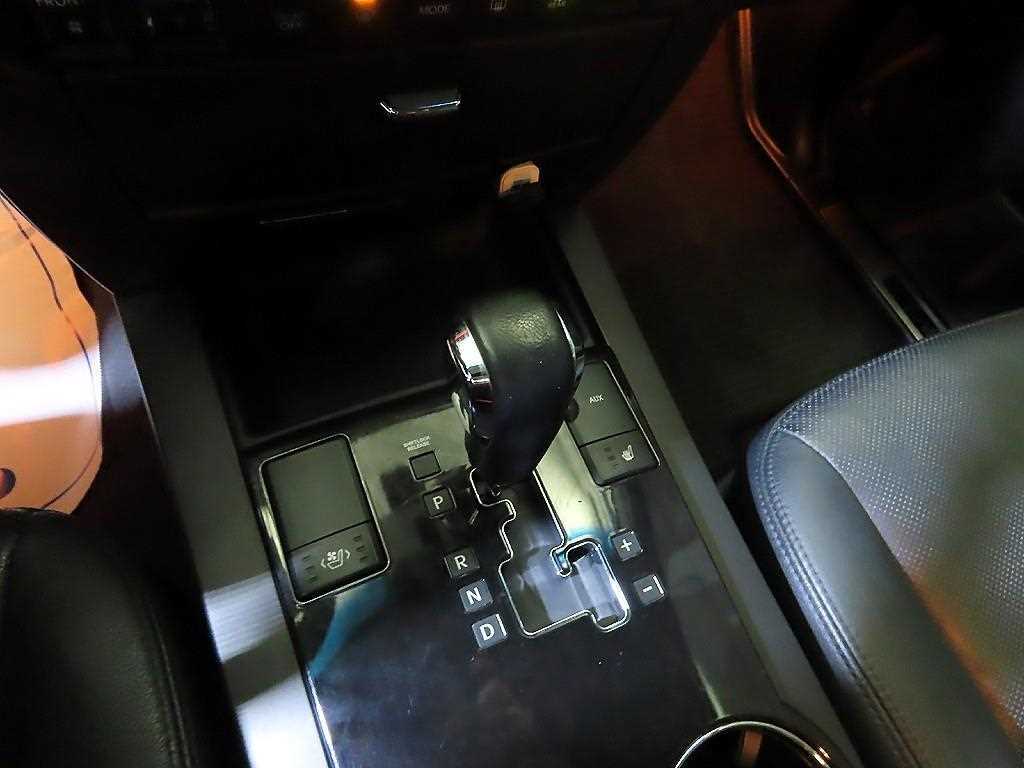 KIA Mohave - Vista 12