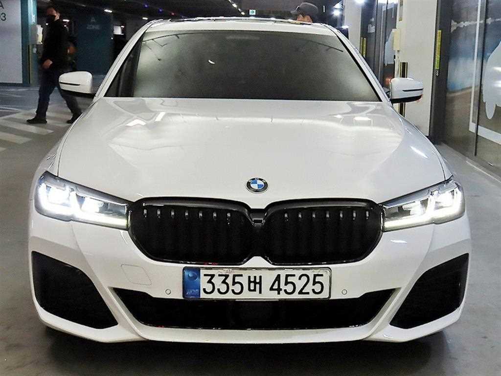 BMW 5 Series - Vista 2