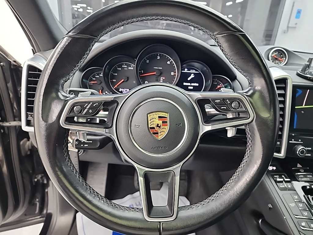 Porsche Cayenne - Vista 9