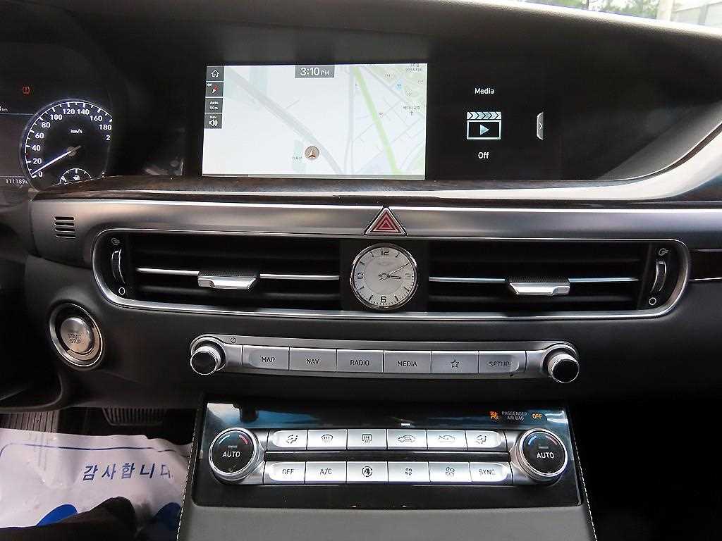 Genesis G90 2019 Negro - Importación desde Corea - HF Imports Iquique - Foto 13