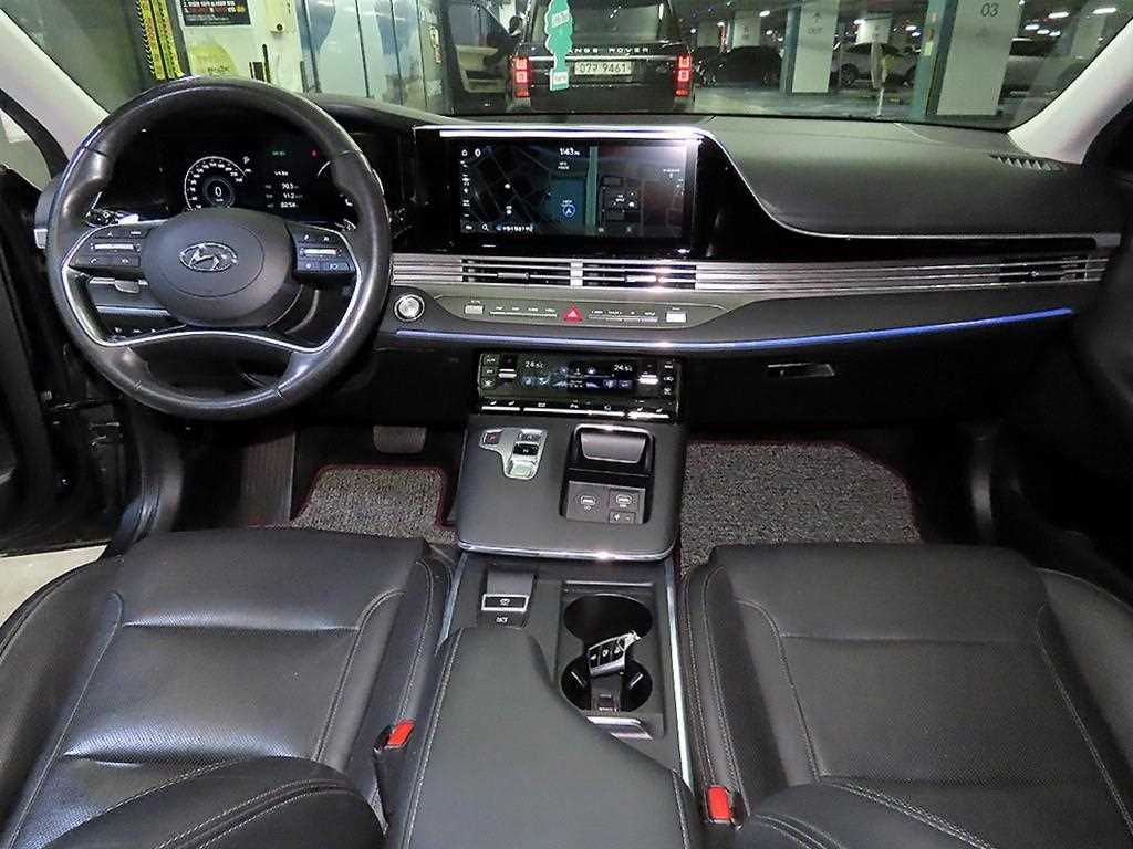 HYUNDAI Grandeur - Vista 10