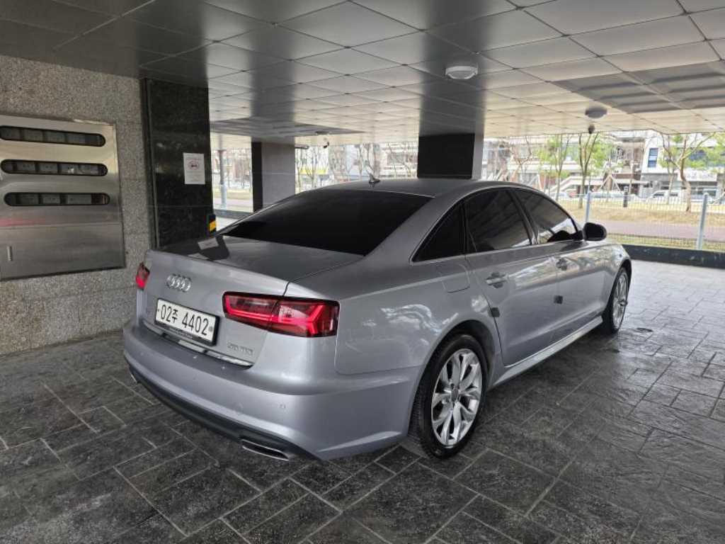 Audi A6 - Vista 4