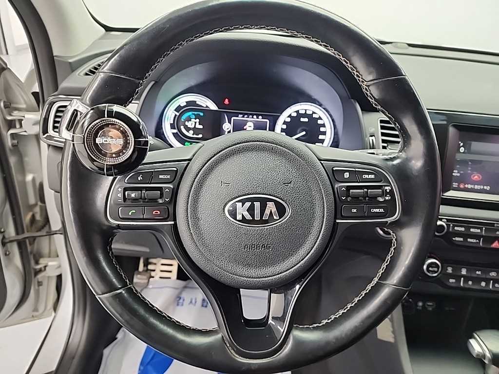 KIA Niro - Vista 9