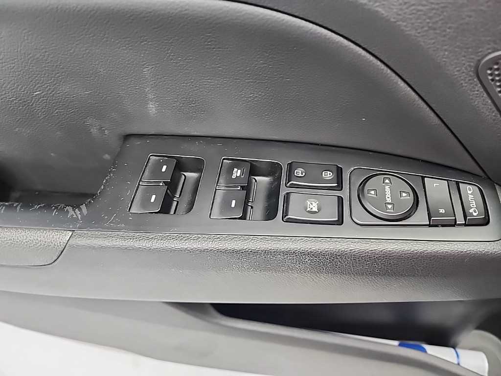 HYUNDAI Avante 2017 Gris - Importación desde Corea - HF Imports Iquique - Foto 16