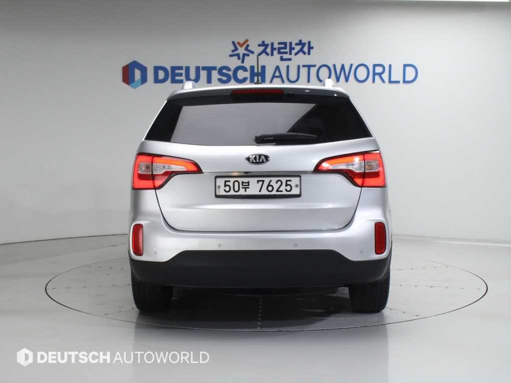 KIA Sorento - Vista 4