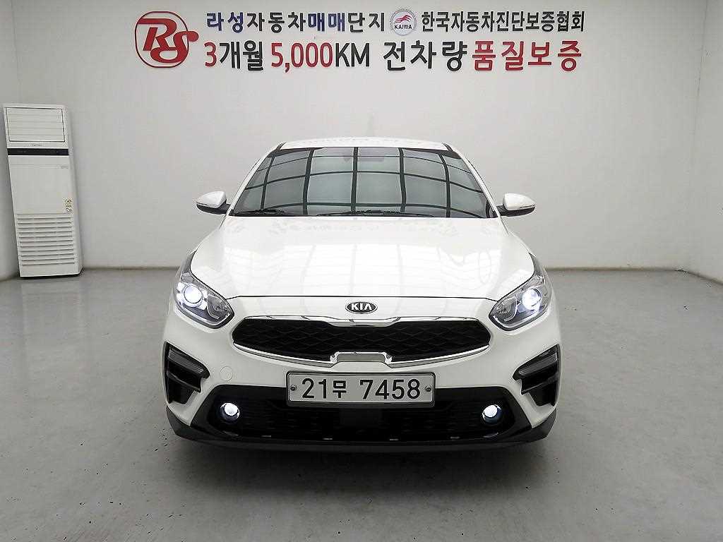 KIA K3 2019 Blanco - Importación desde Corea - HF Imports Iquique - Foto 1