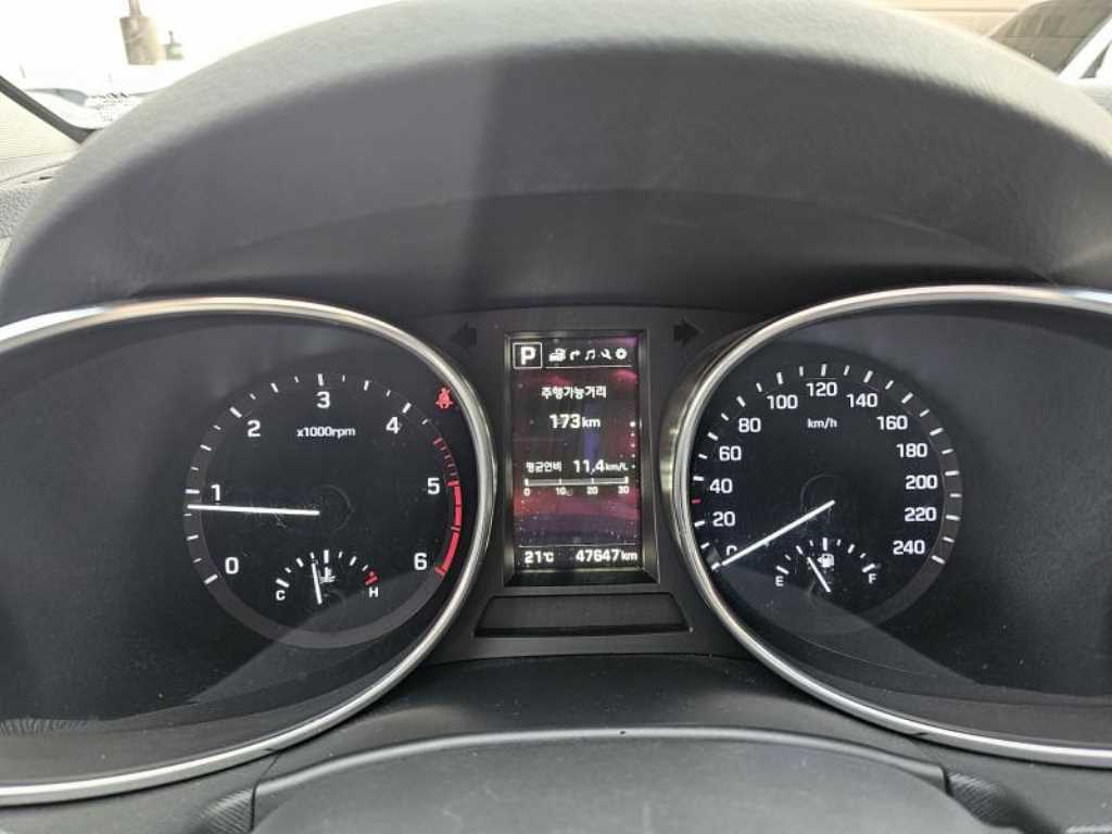 HYUNDAI Santa Fe - Vista 6