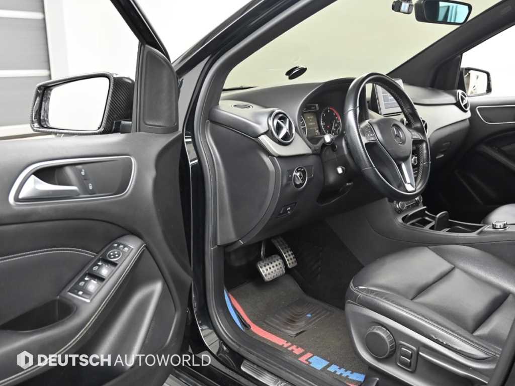 Mercedes Benz B Class (MY B) - Vista 10