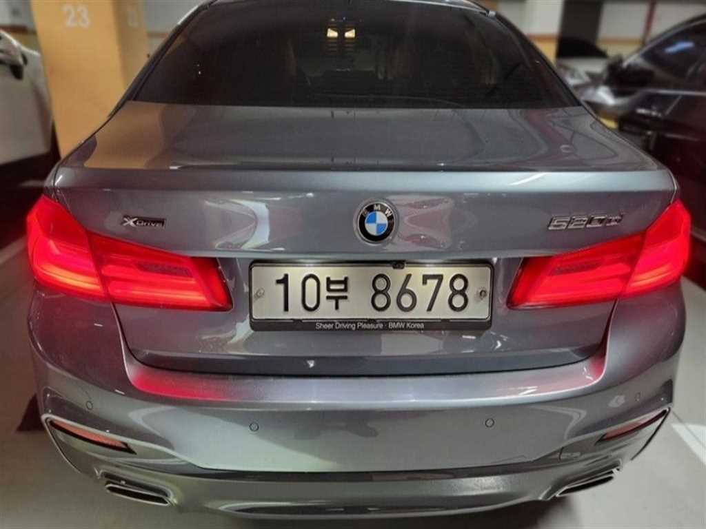 BMW 5 Series - Vista 4