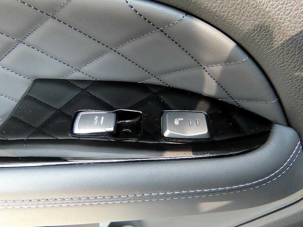 Ssangyong Rexton 2018 Azul - Importación desde Corea - HF Imports Iquique - Foto 15