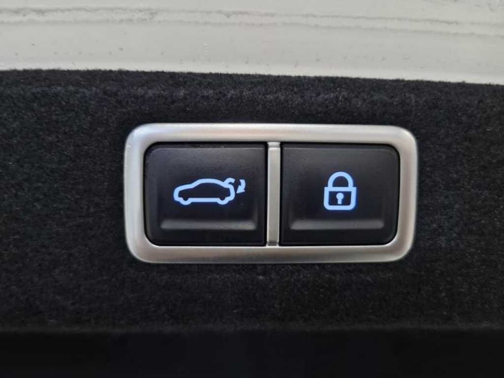 HYUNDAI Grandeur 2023 Blanco - Importación desde Corea - HF Imports Iquique - Foto 16