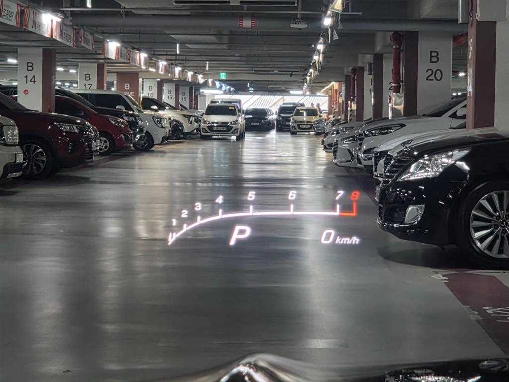 Mercedes Benz C Class - Vista 11