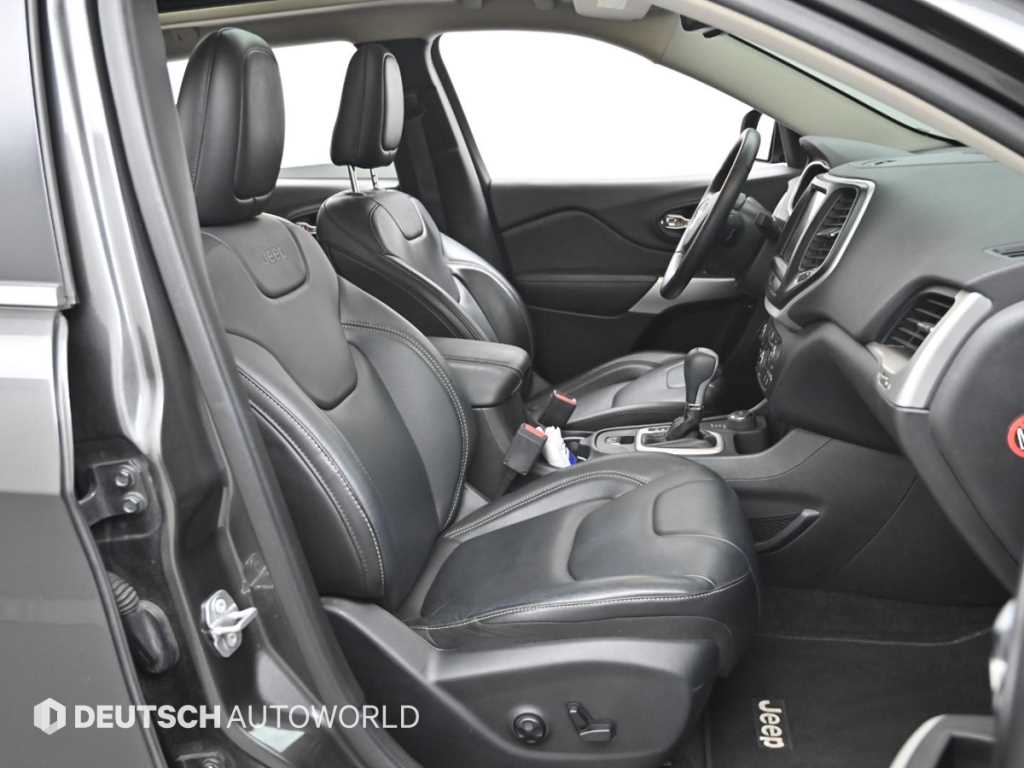 Jeep Cherokee - Vista 10