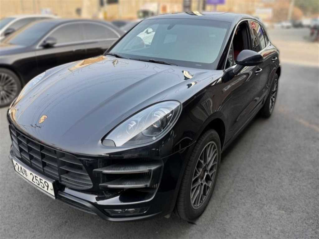 Porsche Macan 2015 Negro - Importación desde Corea - HF Imports Iquique - Foto 1