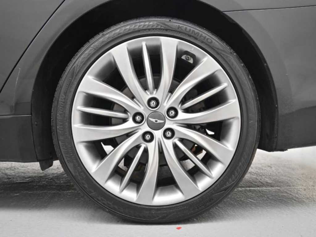 Genesis G80 - Vista 5