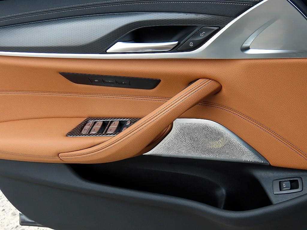 BMW 5 Series - Vista 12