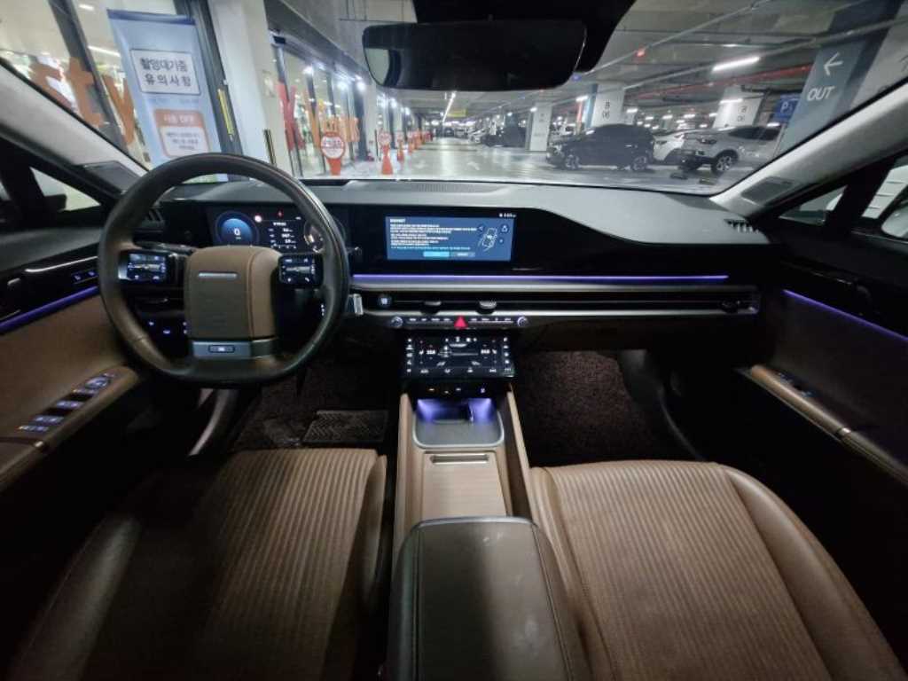 HYUNDAI Grandeur - Vista 6