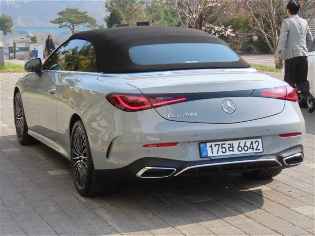 Mercedes Benz CLE Class - Vista 4