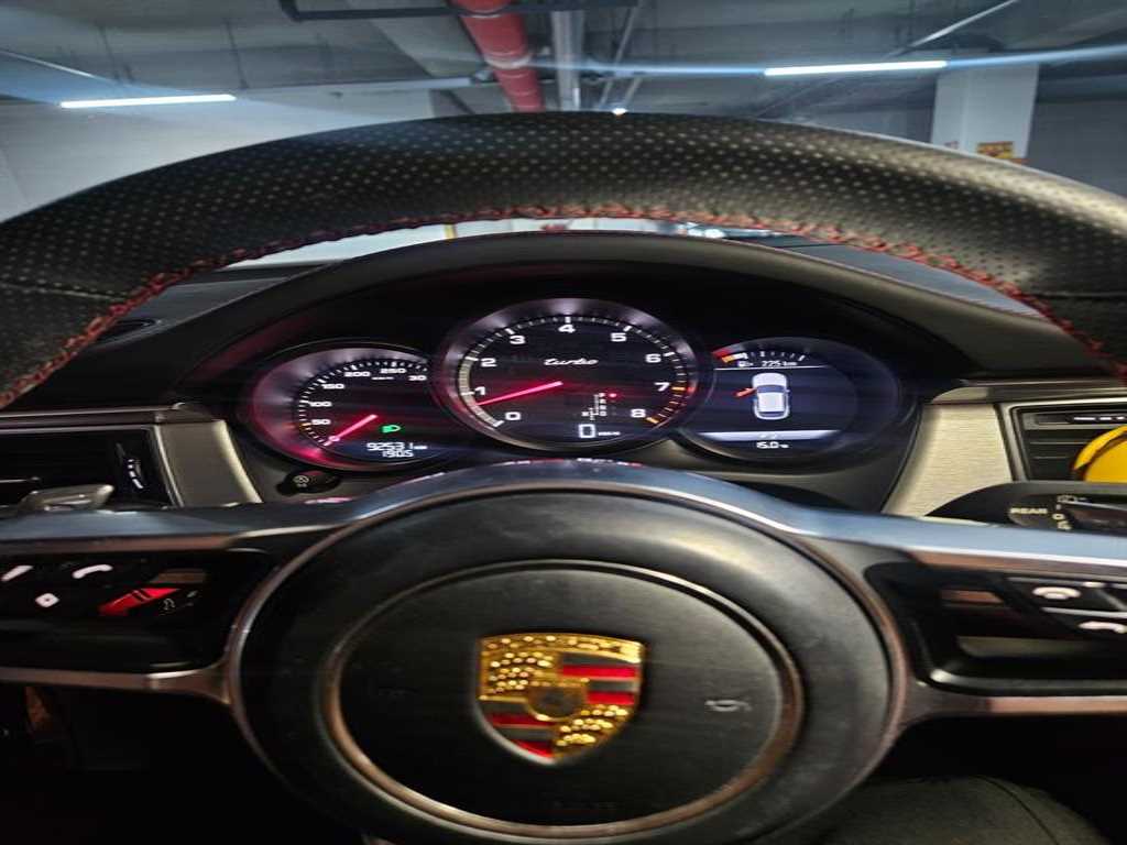 Porsche Macan 2015 Negro - Importación desde Corea - HF Imports Iquique - Foto 17