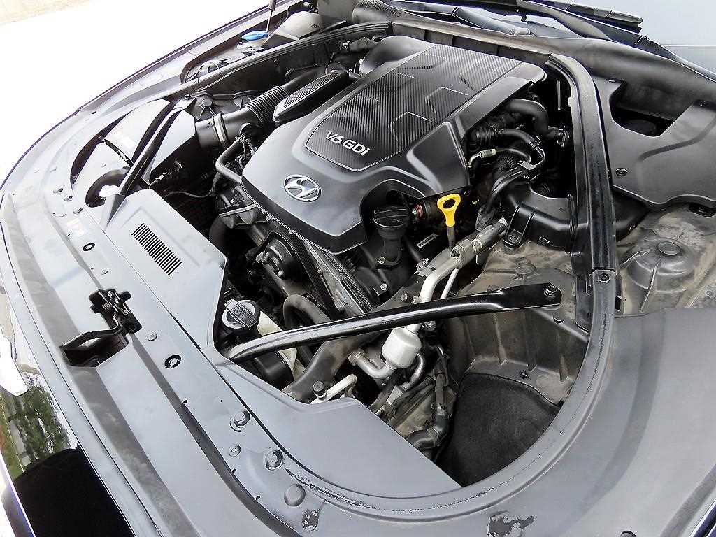 HYUNDAI Genesis 2016 Negro - Importación desde Corea - HF Imports Iquique - Foto 19