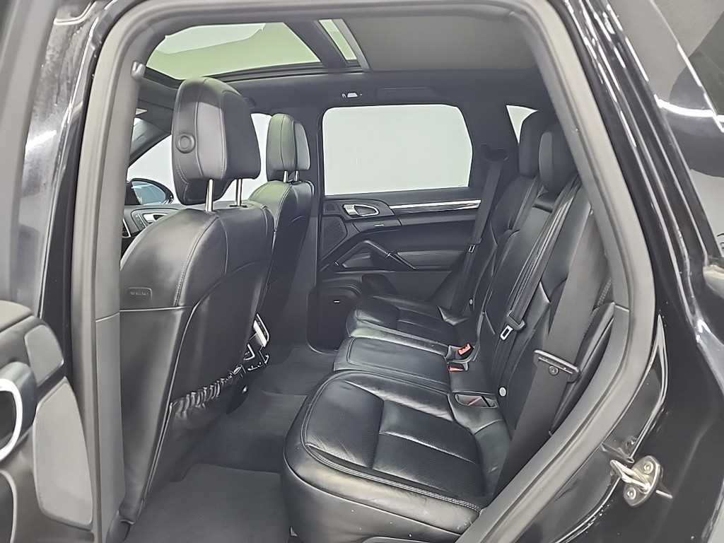 Porsche Cayenne - Vista 12