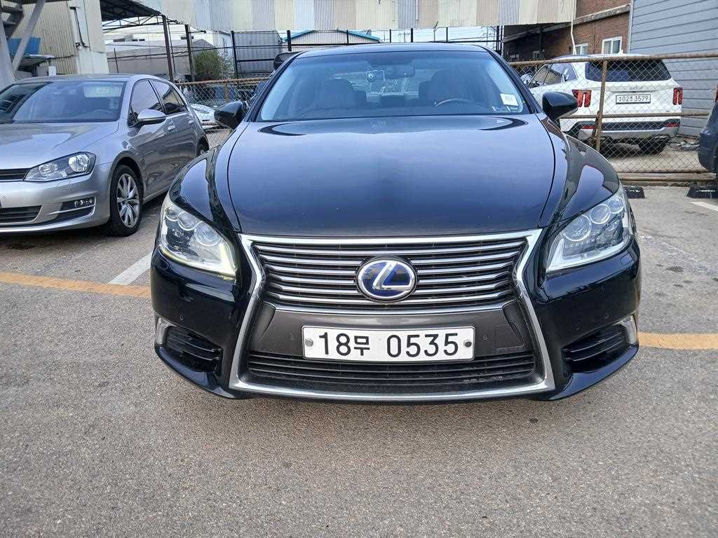 Lexus LS 2014 Negro - Importación desde Corea - HF Imports Iquique - Foto 1