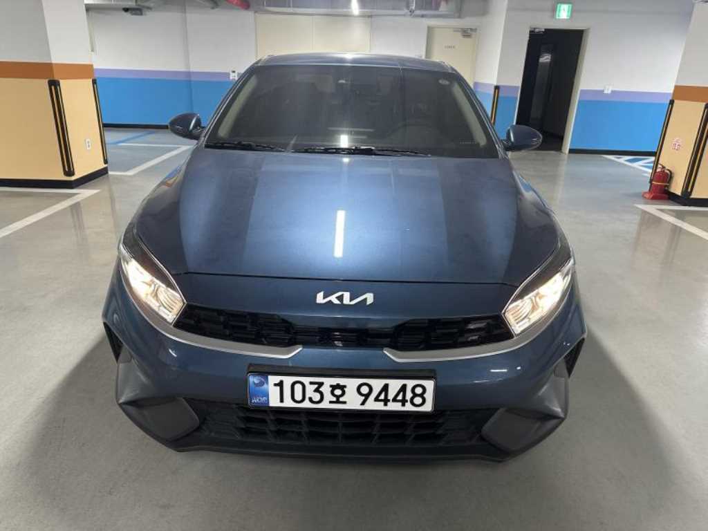 KIA K3 2024 Azul - Importación desde Corea - HF Imports Iquique - Foto 1