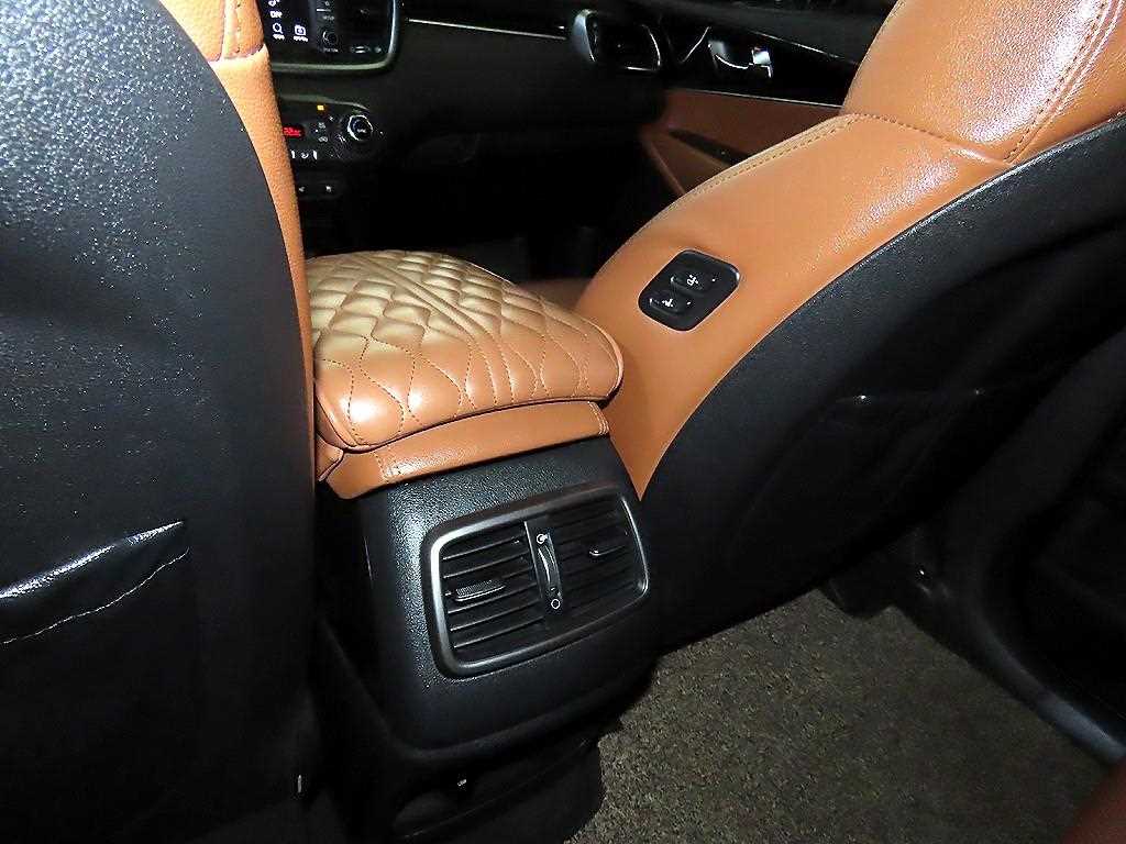 KIA Sorento 2018 Plateado - Importación desde Corea - HF Imports Iquique - Foto 14